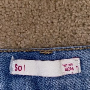 Size 11 high rise blue-white mom jeans